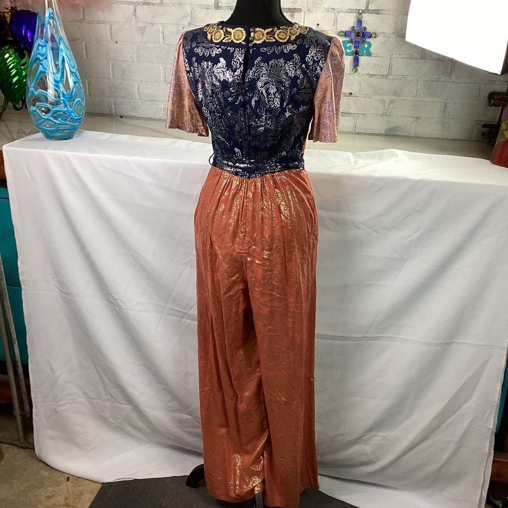Anthropologie Akemi + Kin Sofia Metallic Jumpsuit Size 6 - Picture 8 of 12